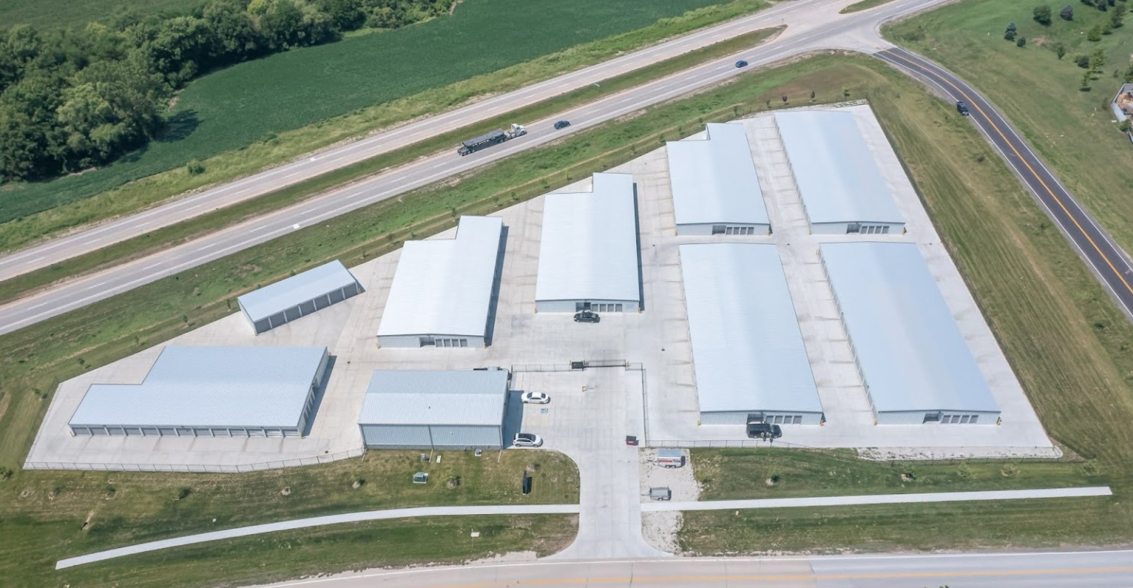 Lock Box Storage Irvington - Storage Facility in Omaha